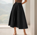 women balck skirt